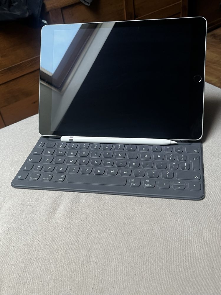 Ipad 10.2 9gen 64gb zestaw