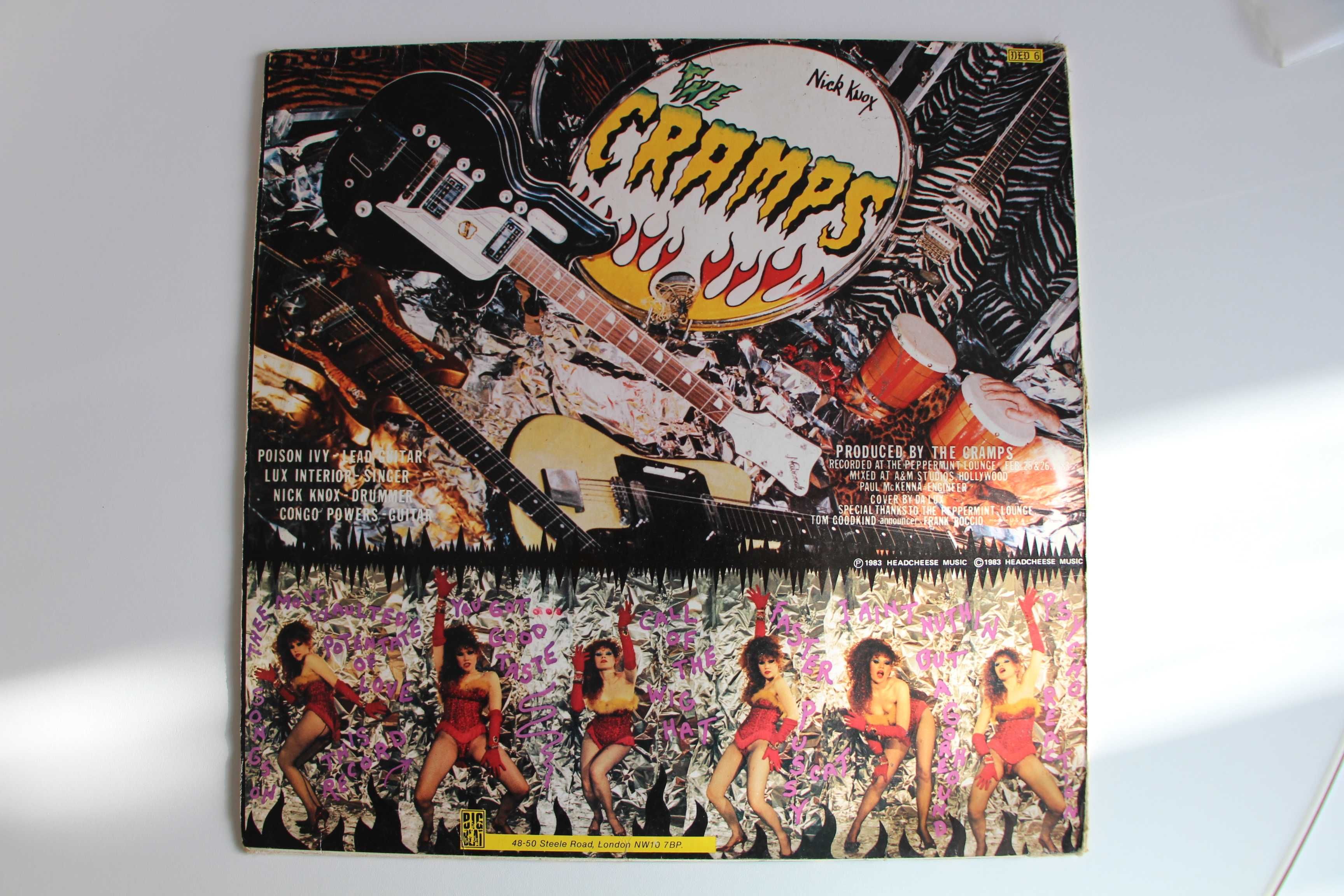 The Cramps - Smell of female (live) - Vinil de 1983