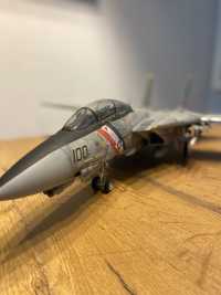 F-14 złożony skala 1:32 wystawowy