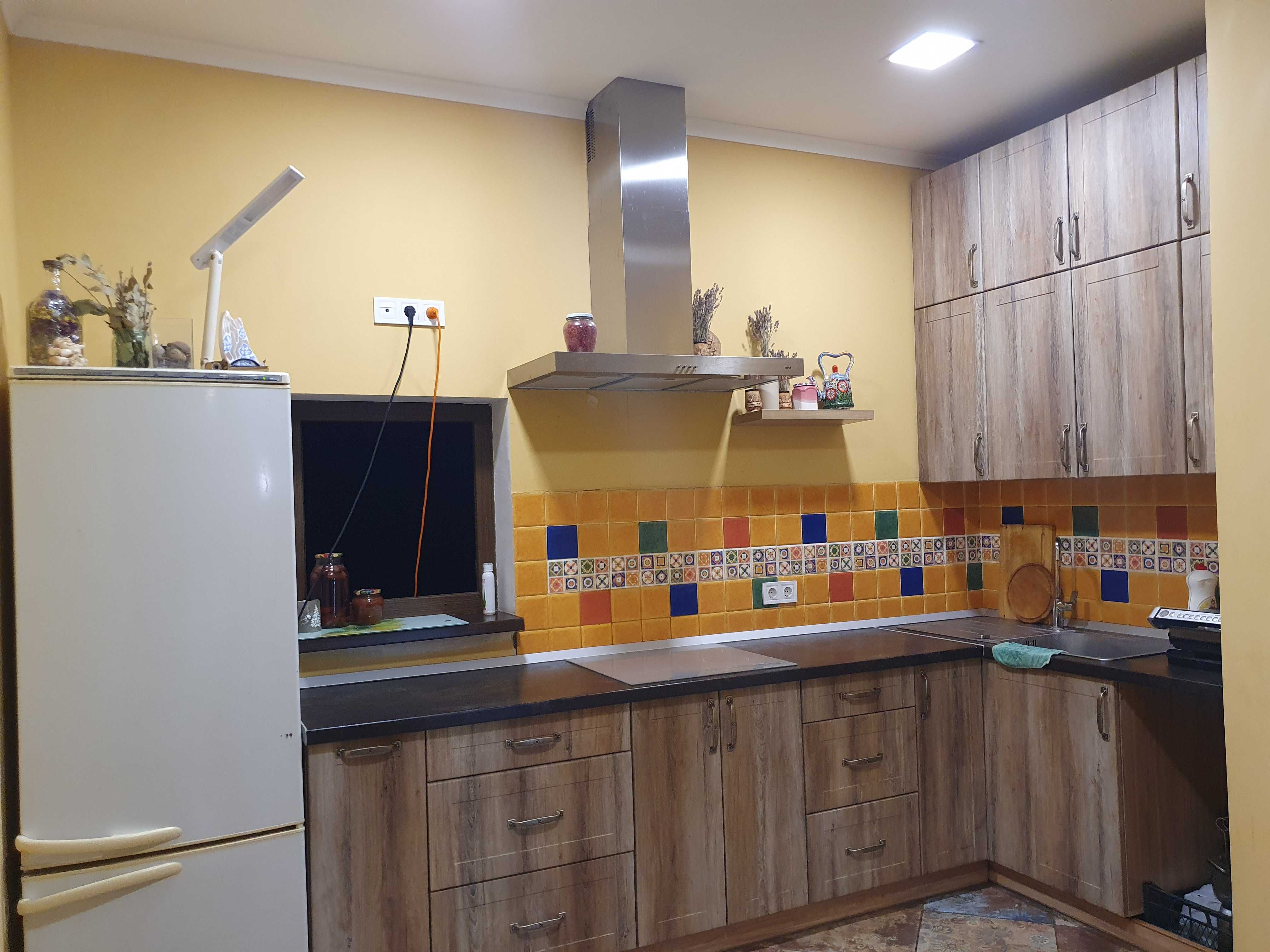 Продам готовий будинок з документами в центрі міста Буча!