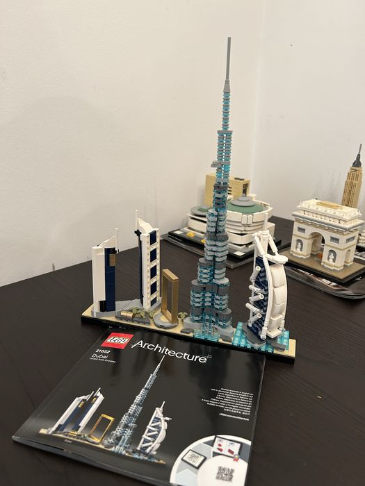 Lego Arquitetura 21052 - Dubai