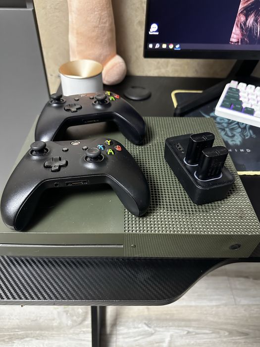 Xbox one S battlefield edition 1TB