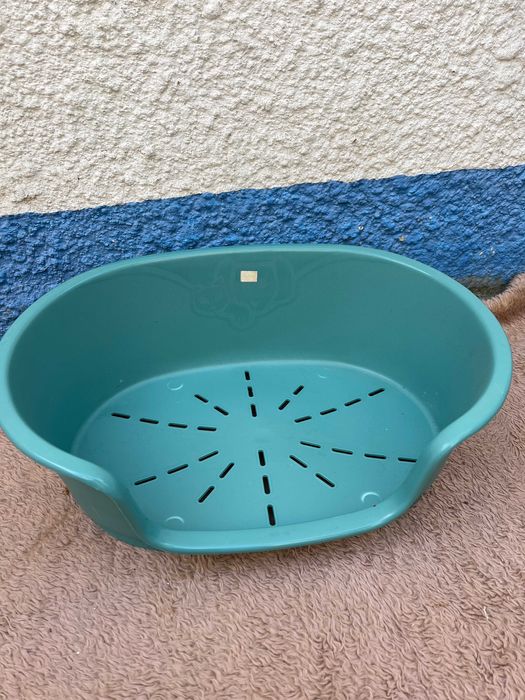 Cama para animais de estimação verde