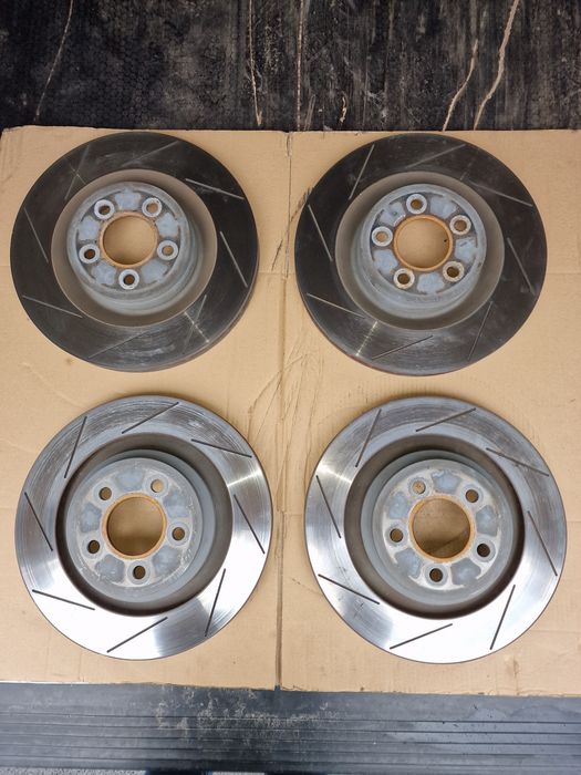 4 x tarcza hamulcowa Dodge Challenger 6.4 Scat Pack 2018