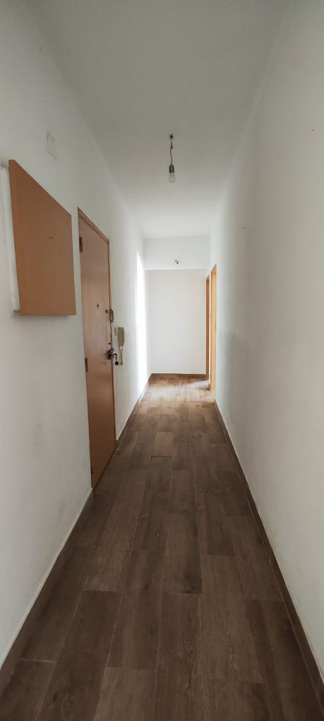 Apartamento com boas áreas.