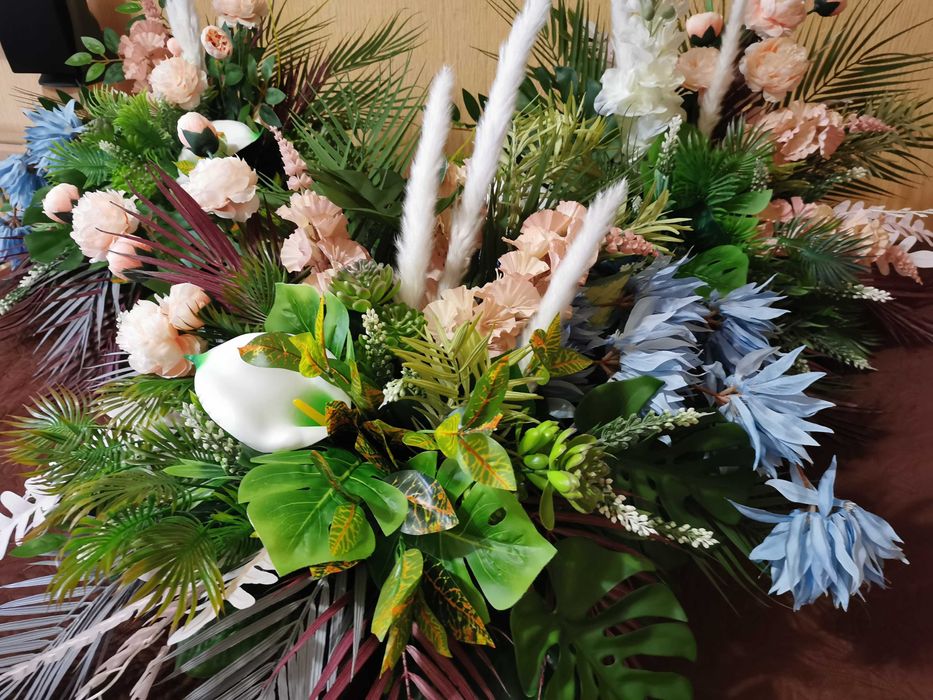 Арки, композиции, декор