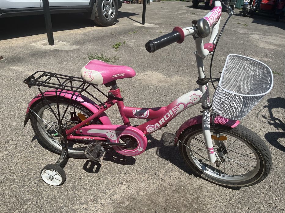 Велосипед дитячий 16 діаметрів