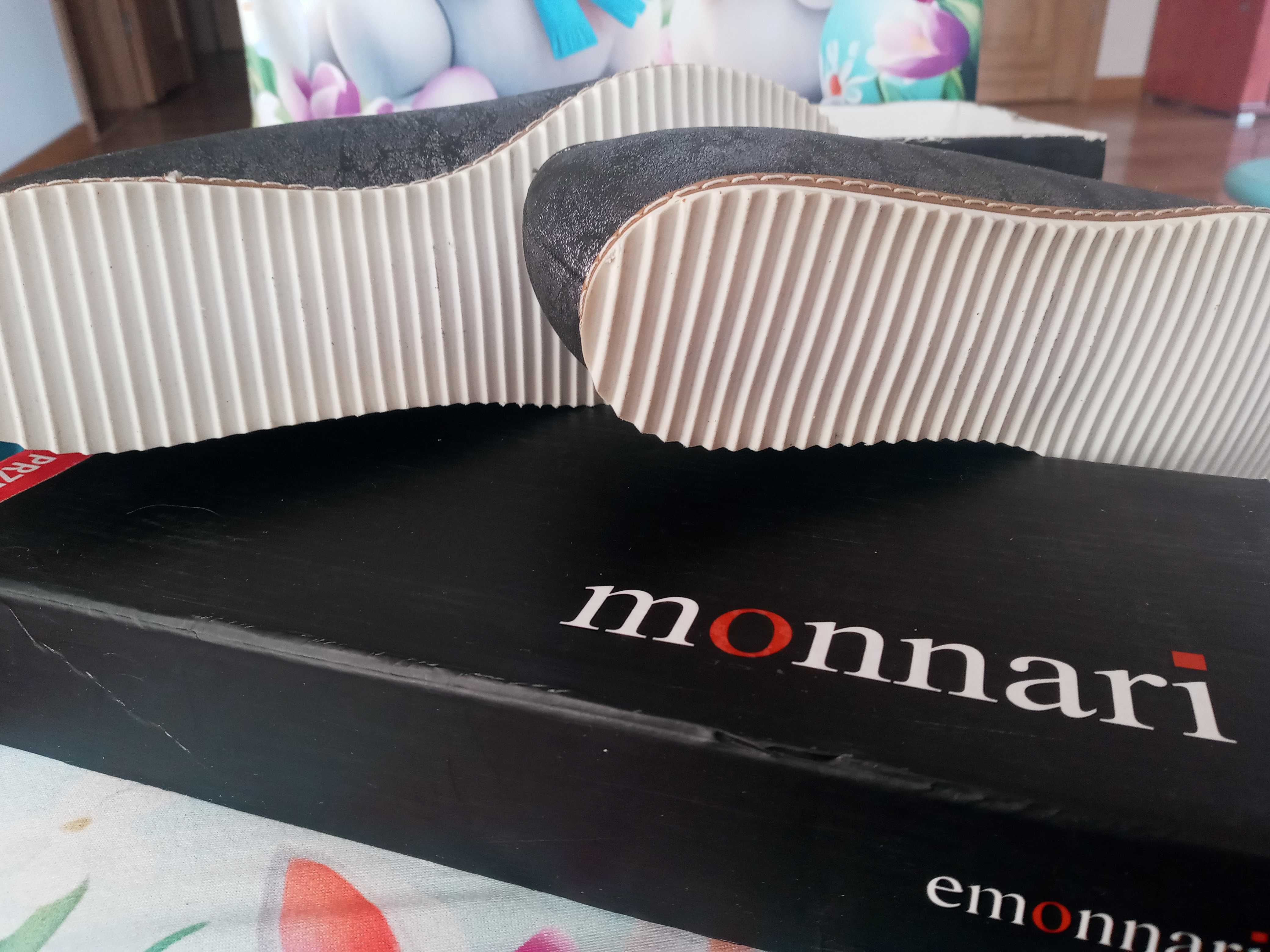 Balerinki baleriny rozmiar 39 Monnari buty na wiosnę z frędzlami