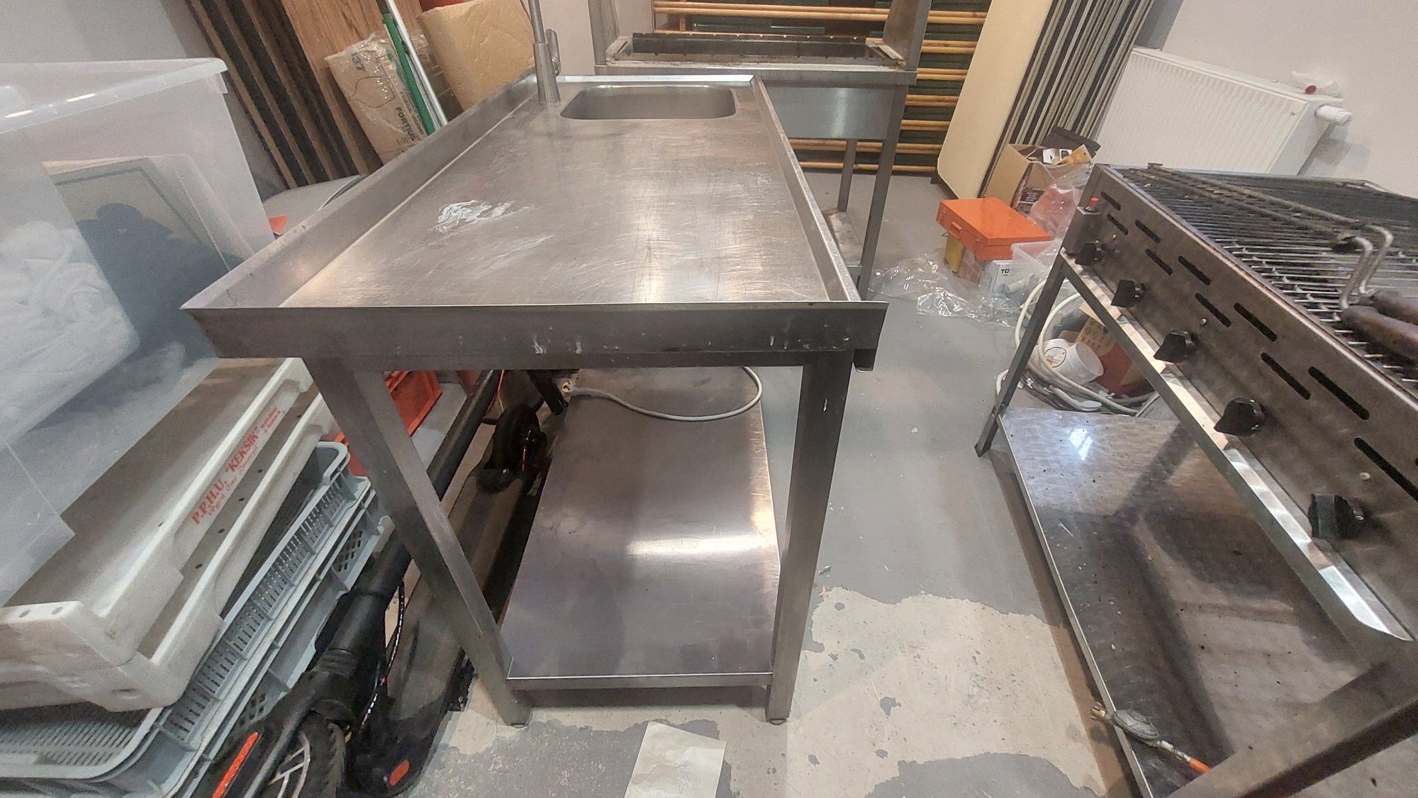 Stół ze zlewem ze stali nierdzewnej gastronomiczny 1400x600x850mm