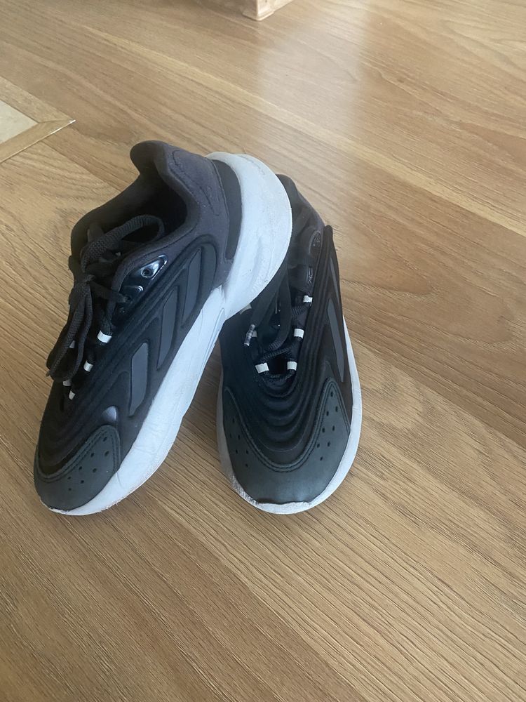 Adidas ozelia dziecięce roz 36 1/2