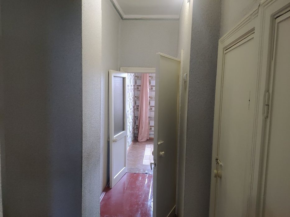 Продаю полнометражную сталинку на Сухой Балке