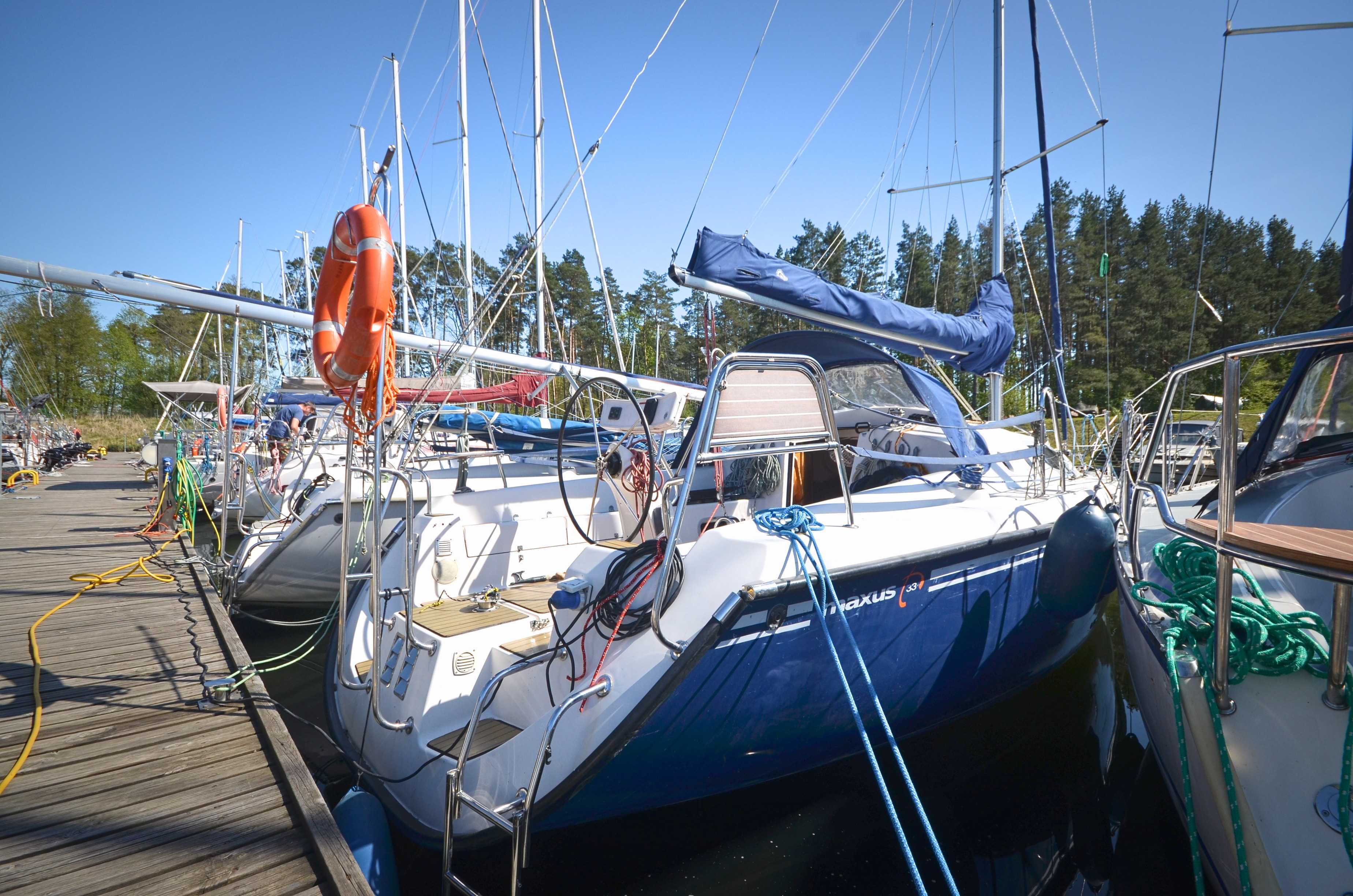 Czarter, wynajem jachtu Maxus 33 i 33.1 rs Mazury - Giżycko