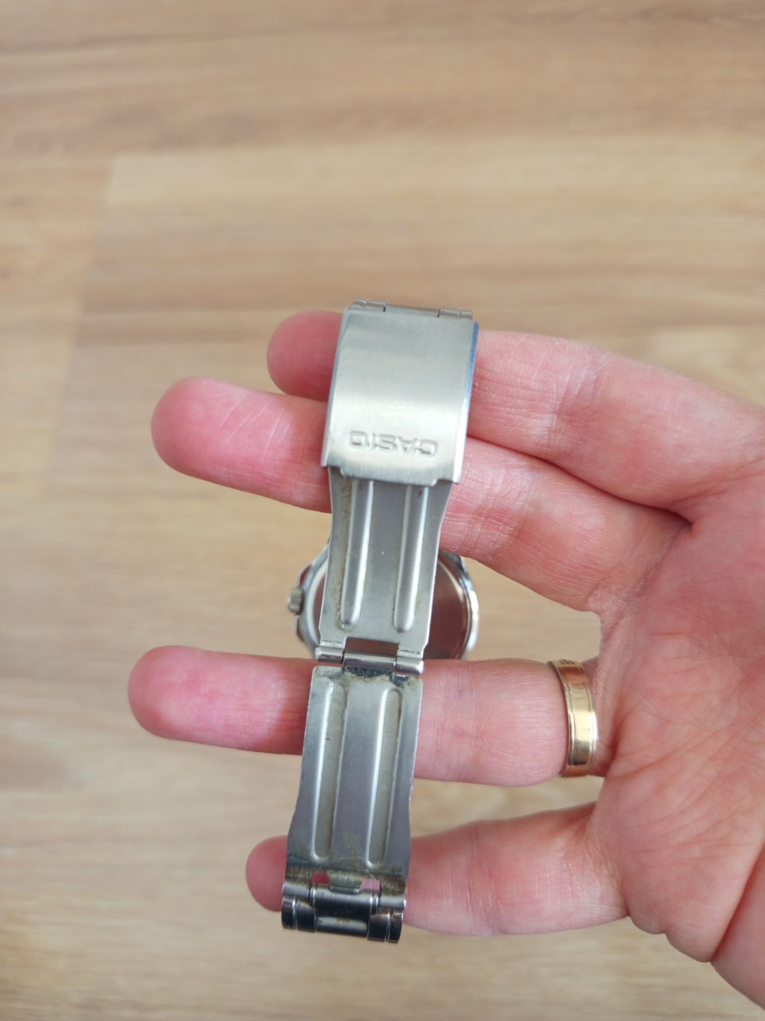 Zegarek męski analogowy Casio wodoodporny