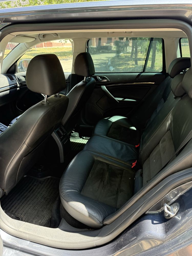 Skoda Octavia 1.8tsi (сдам в аренду)