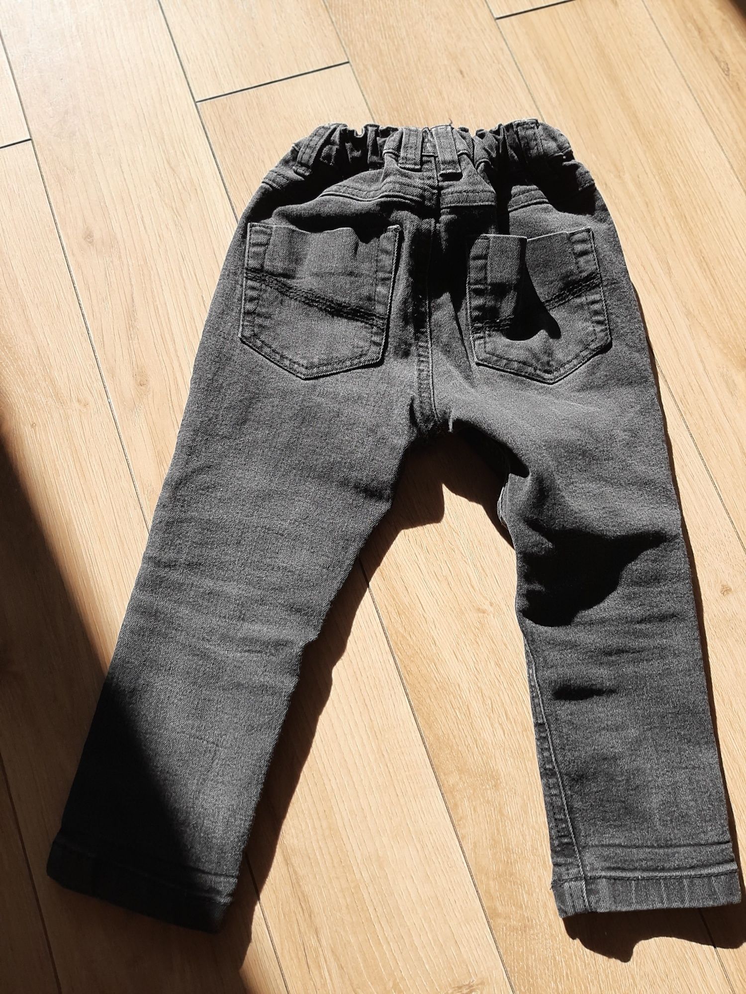 Sprzedan jeansowe rurki