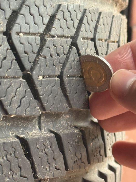 Pirelli sottozero winter 245/40/20 jedna opona  zimowe