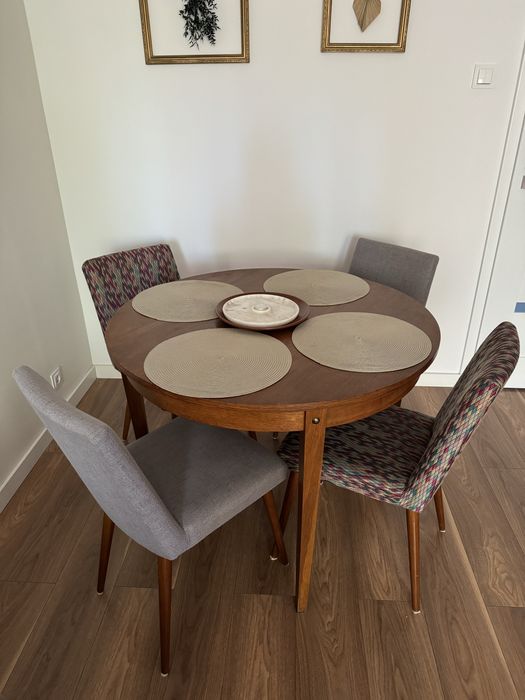 Krzesła PRL 4 sztuki