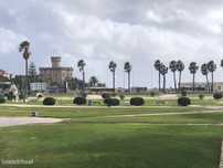 T2 renovado junto ao Casino do Estoril e à praia