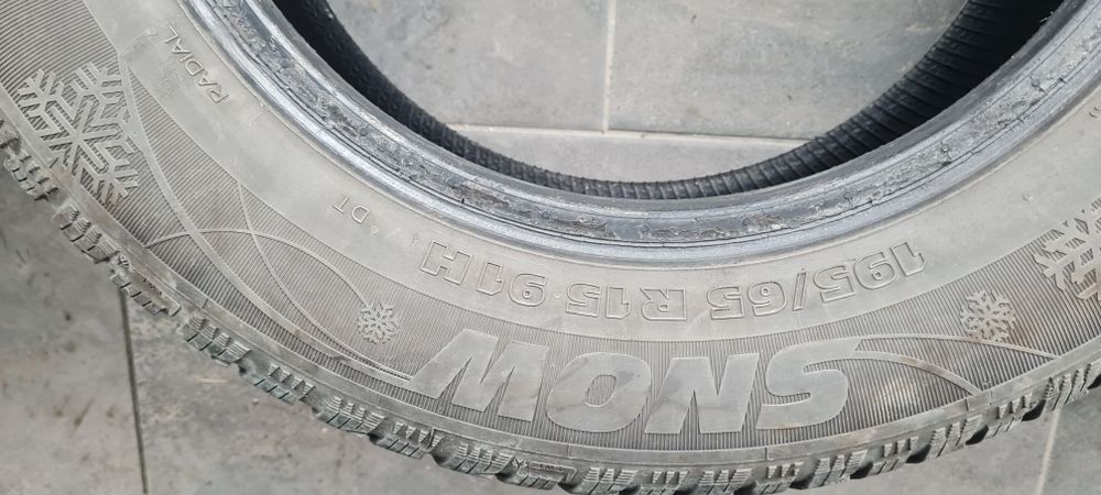 Opony zimowe 15" używane