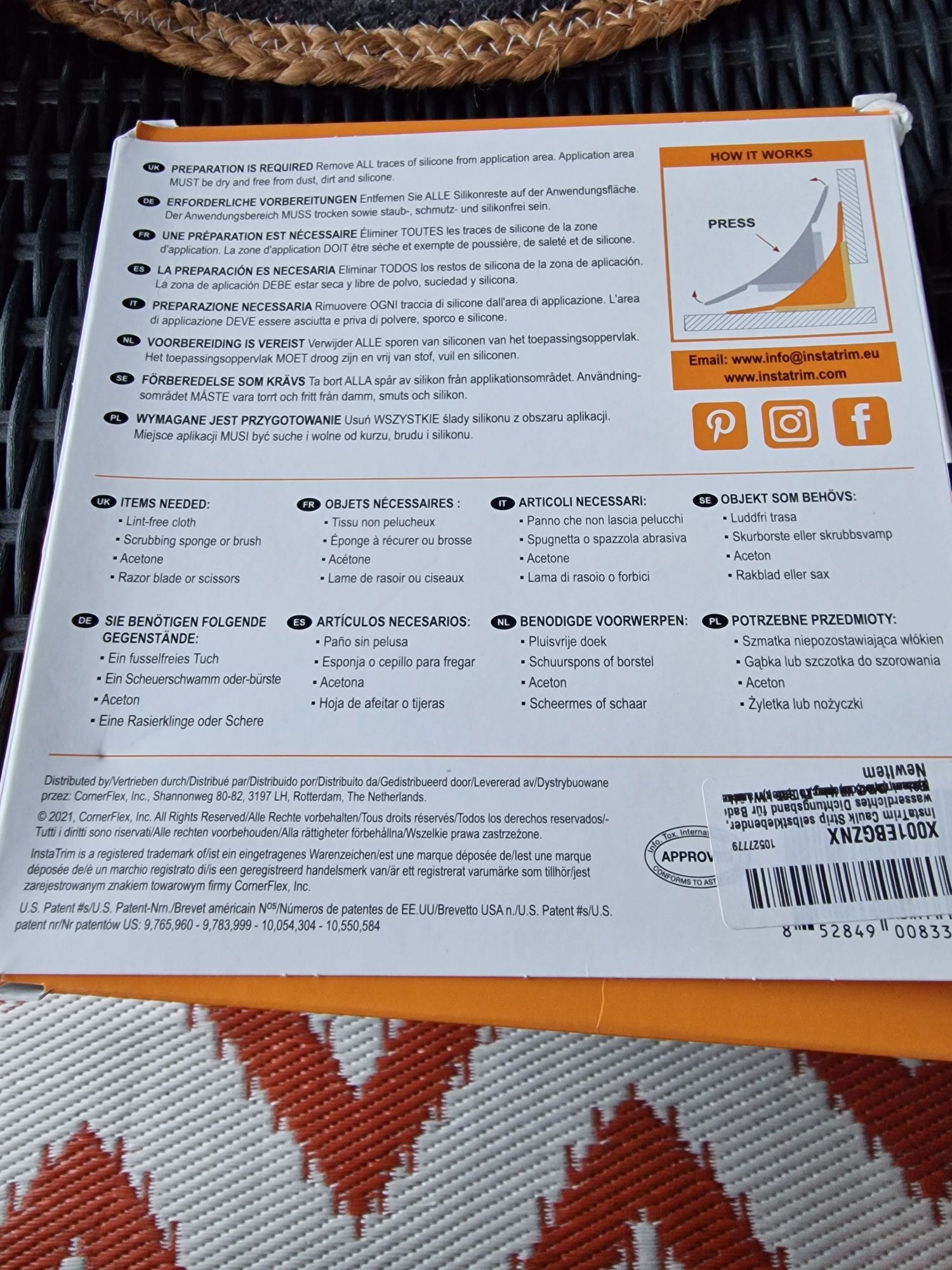 Samoprzylepny pasek uszczelniający do łazienki
