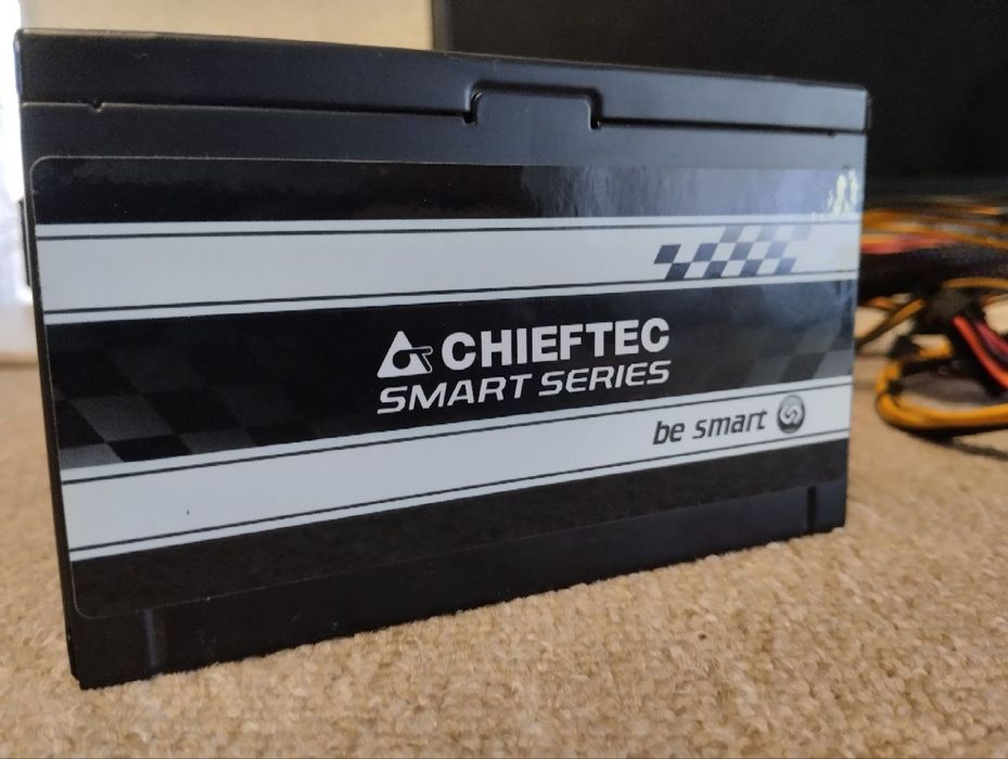 Блок живлення Chieftec -gps 500a8