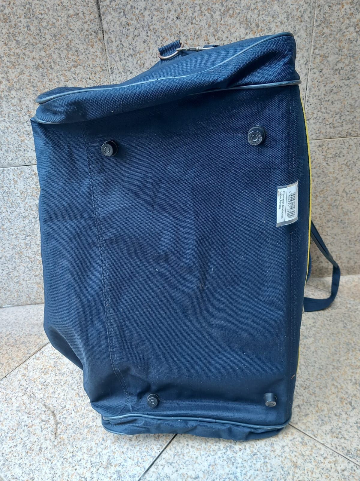 Mala de Viagem / Desporto – Azul com detalhes amarelos