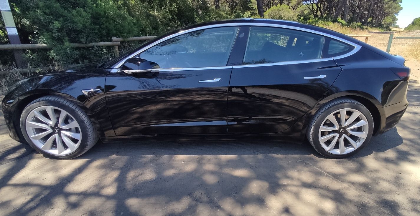 Tesla Model 3 Dual Motor Long Range