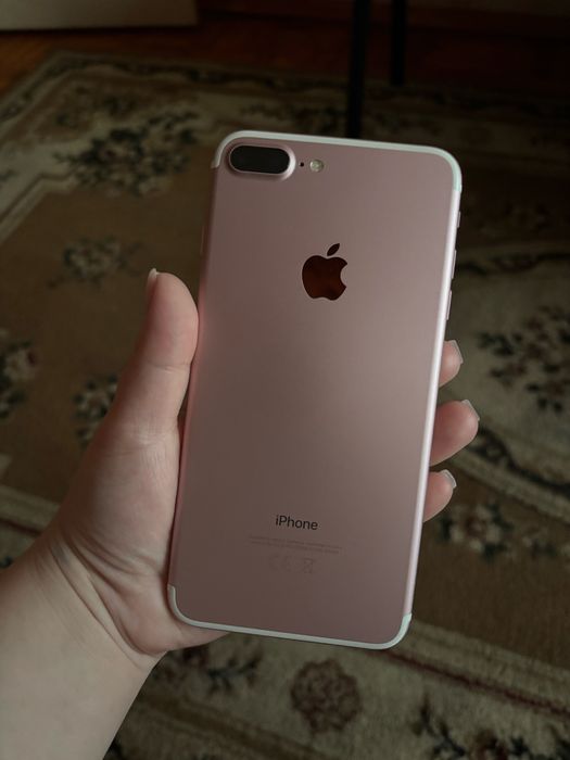 iPhone 7+ plus/32gb Rose Gold