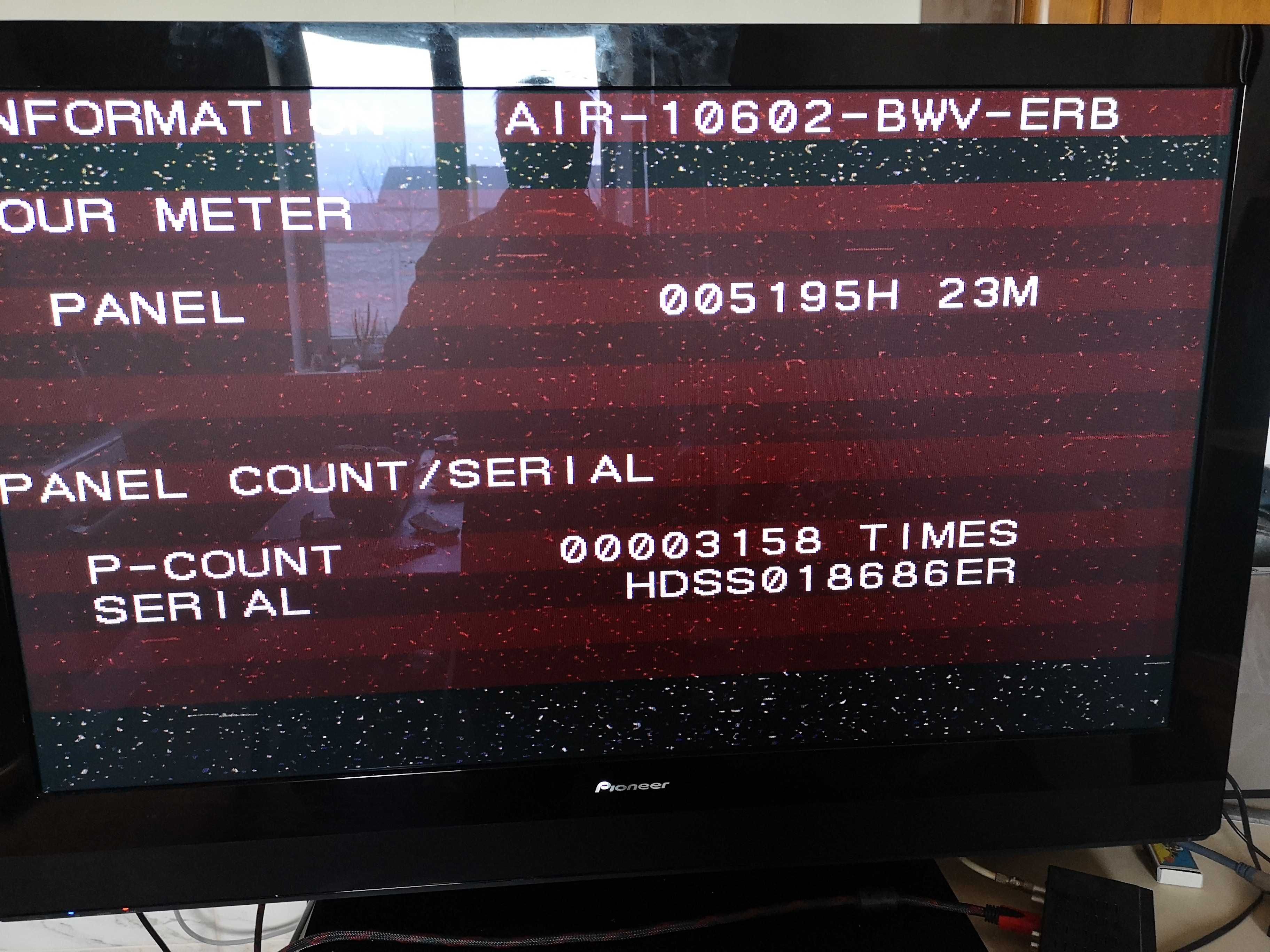 Телевизор Pioneer pdp-4280xa  на деталі.