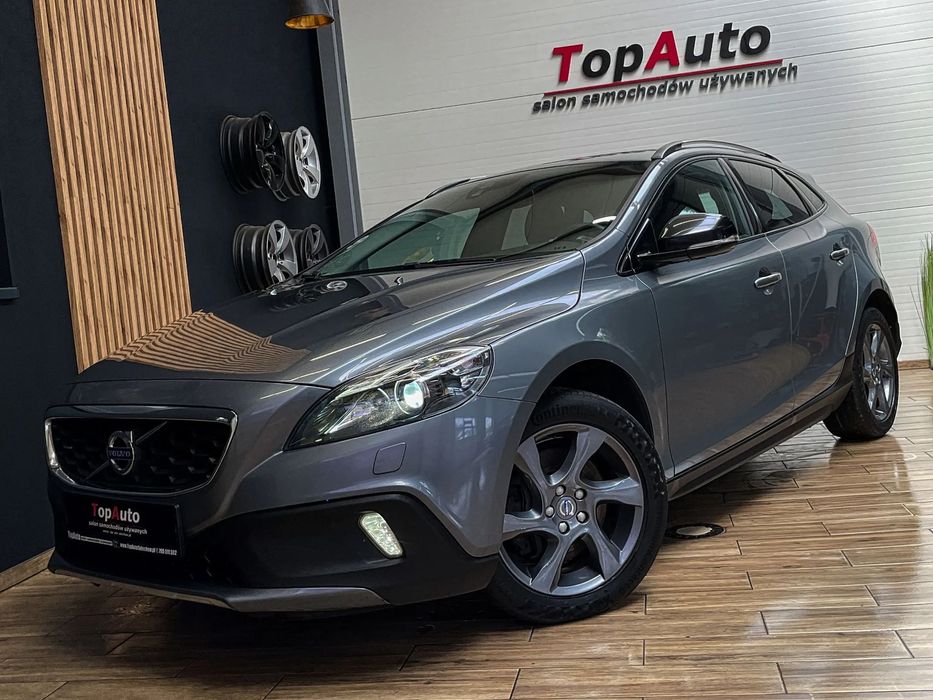 Volvo V40 Cross Country * D3 * BEZWYPADKOWY * MANUAL * gwarancja * zarejestrowany *