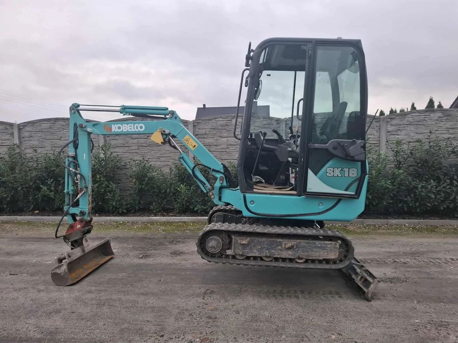 Kobelco SK18  Minikoparka Kobelco SK18