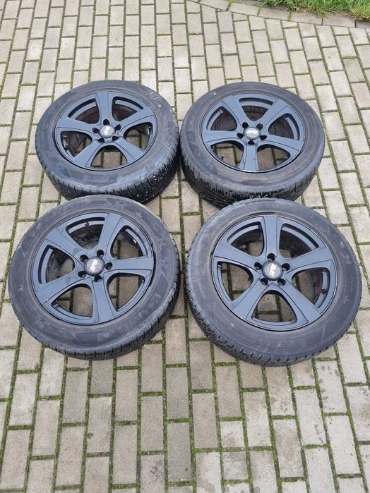 Koła felgi opony zimowe 225/55/17 R17 5x112 Audi VW Skoda K26