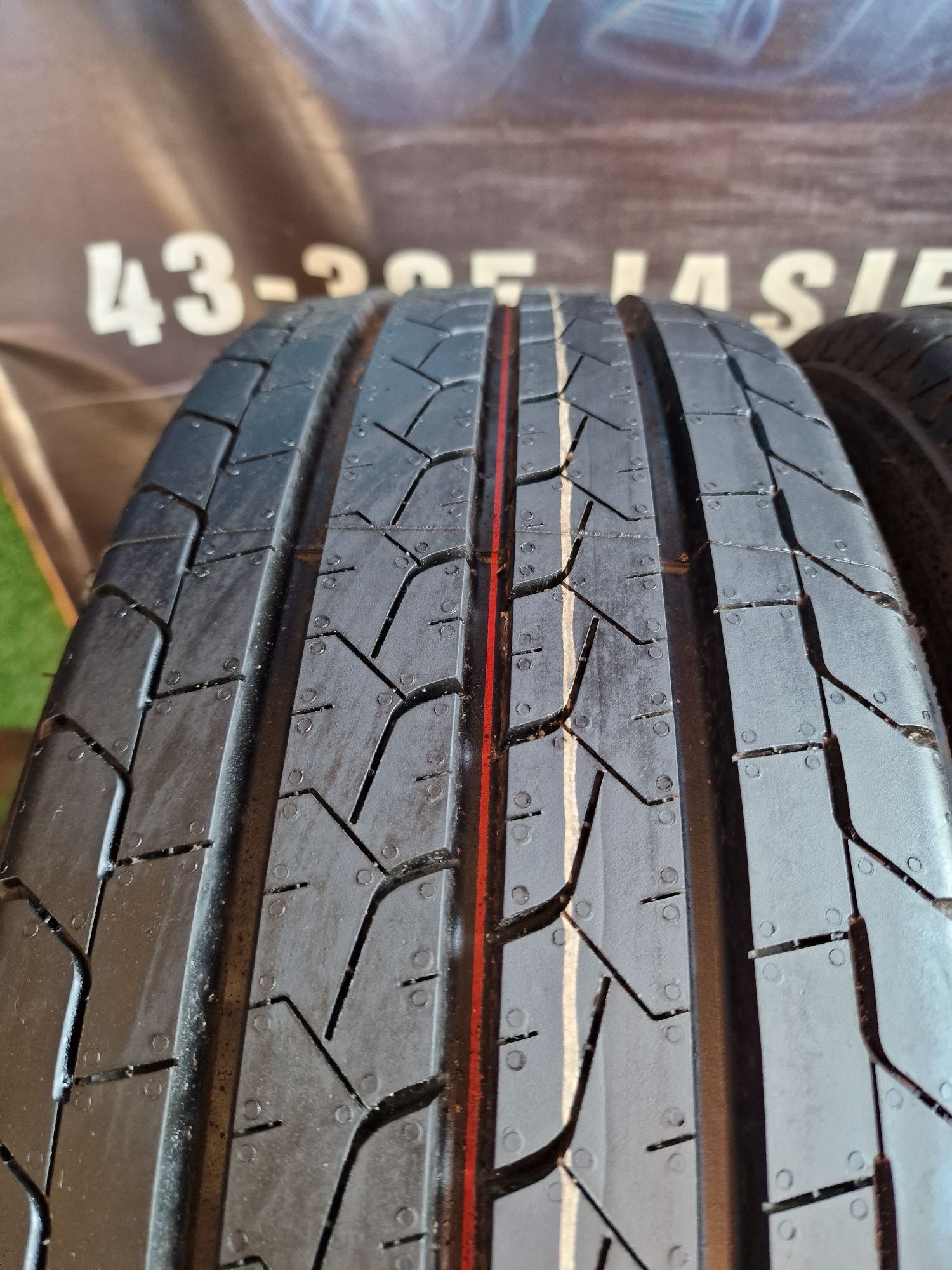 Opony letnie 215/70/15C Bridgestone wzmacniane Komplet Nowe 2024rok