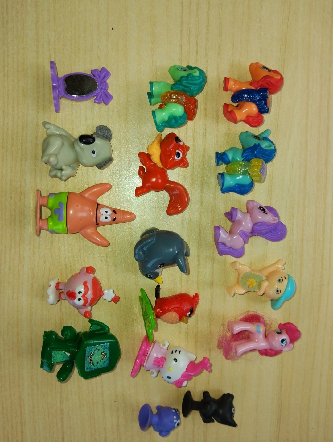 Киндер игрушки и другие фигурки