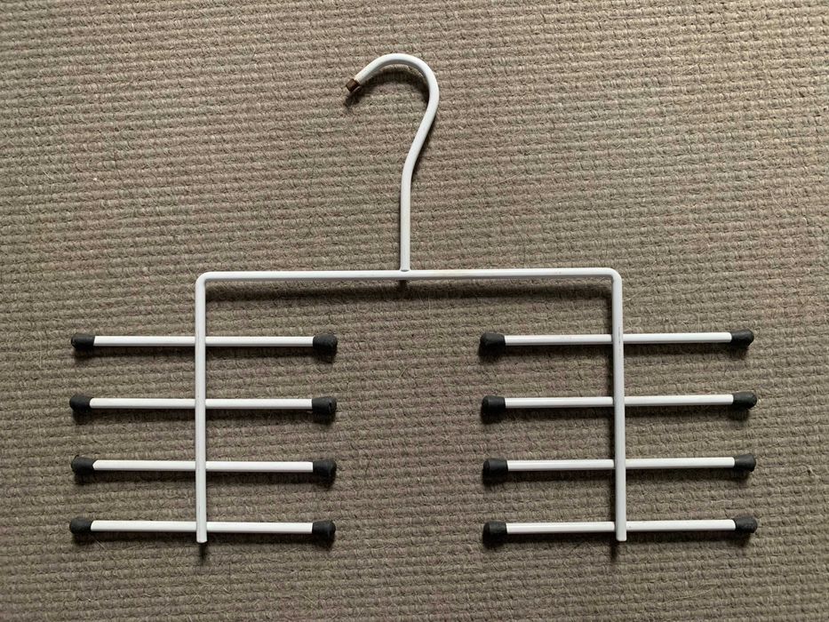Cabides de Metal (preço unitário)