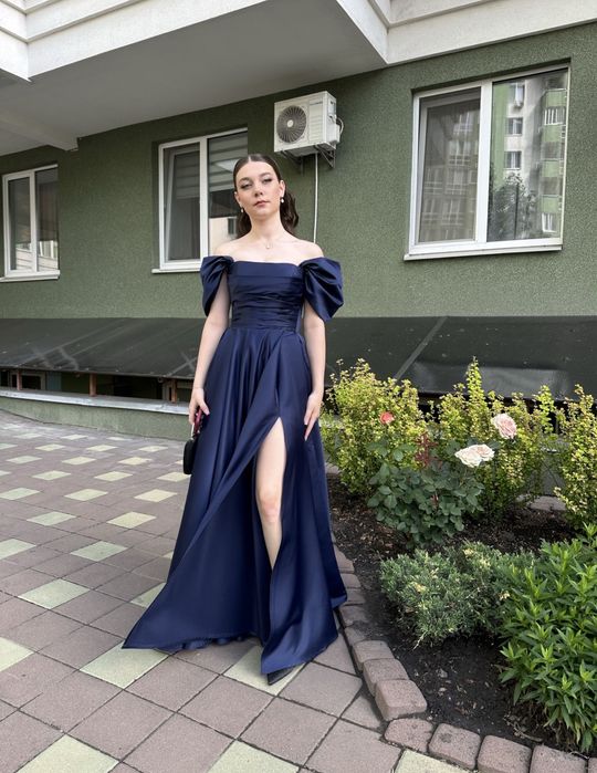 Випусна сукня для принцеси