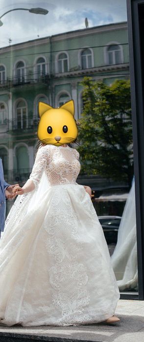 Весільна сукня, Armonia