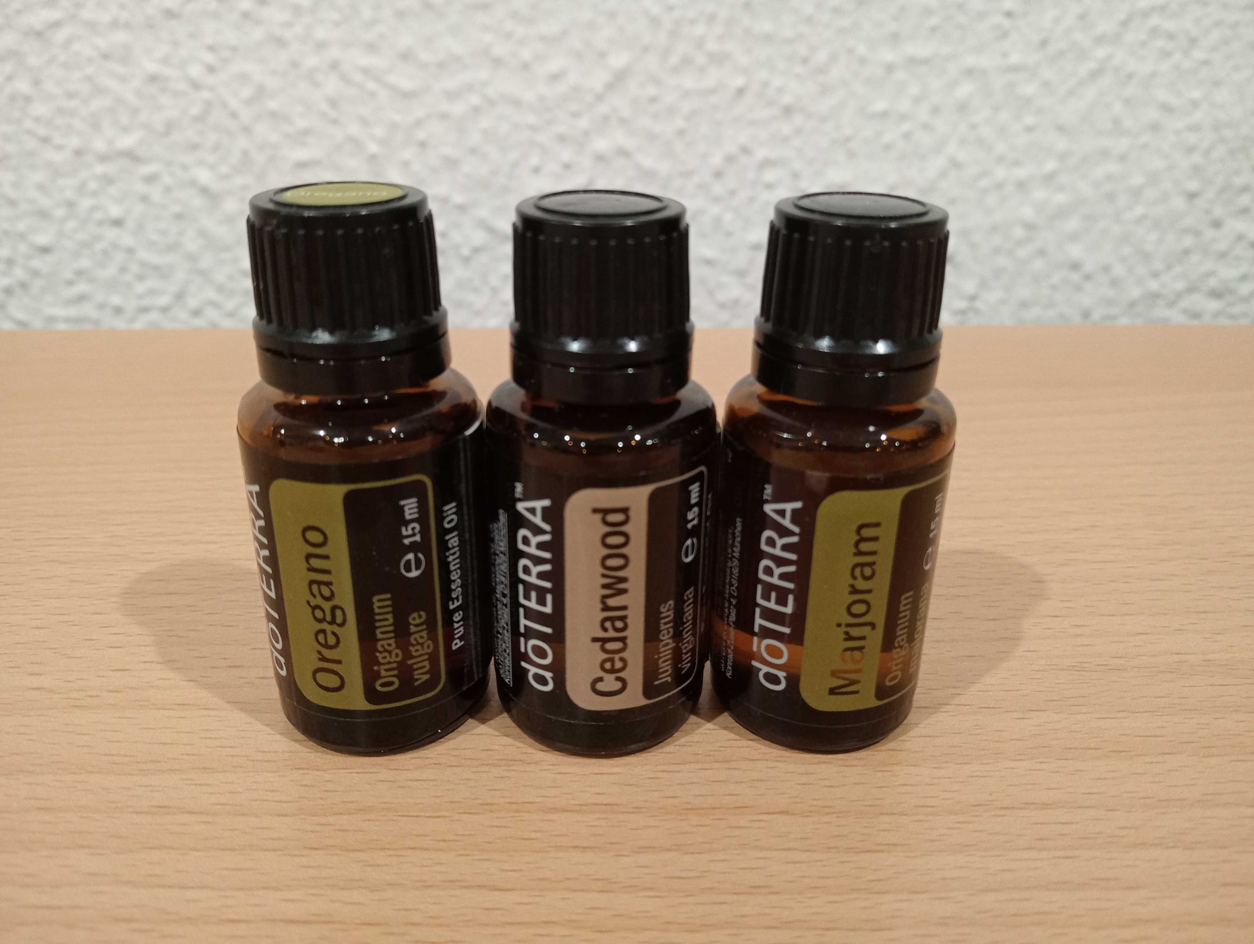 3 frascos de óleos essenciais doterra - NOVOS