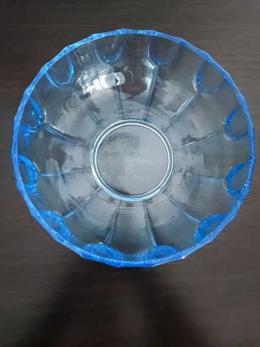 Niebieska szklana miska owocarka PRL