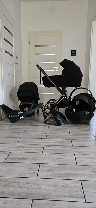 Wózek Cybex Priam 4.0 w zestawie 2w1 lub 4w1 z bazą obrotową.