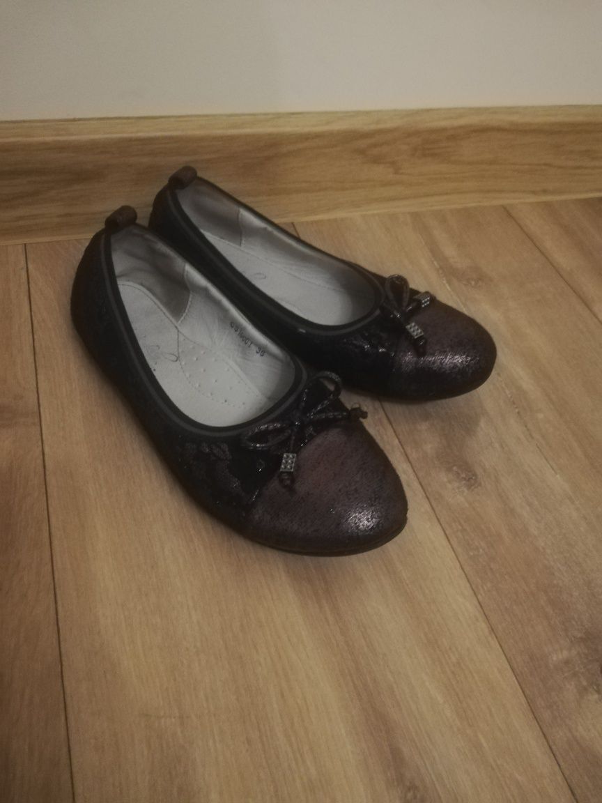 Buty baleriny dziewczęce