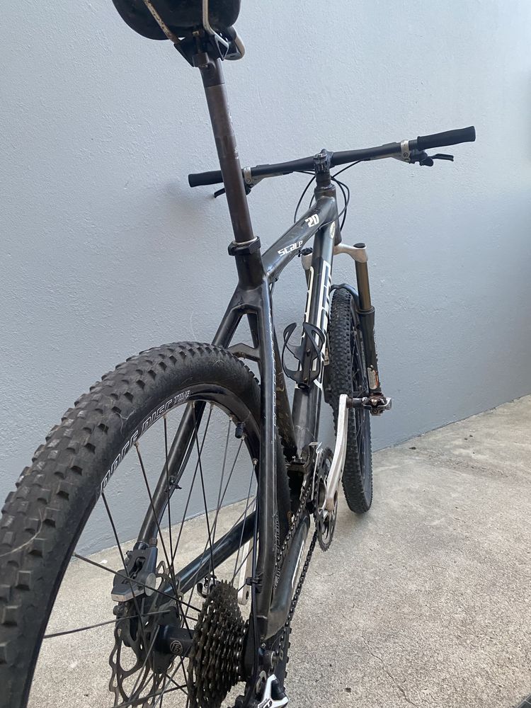 Bicicleta Scott scale 20 carbono