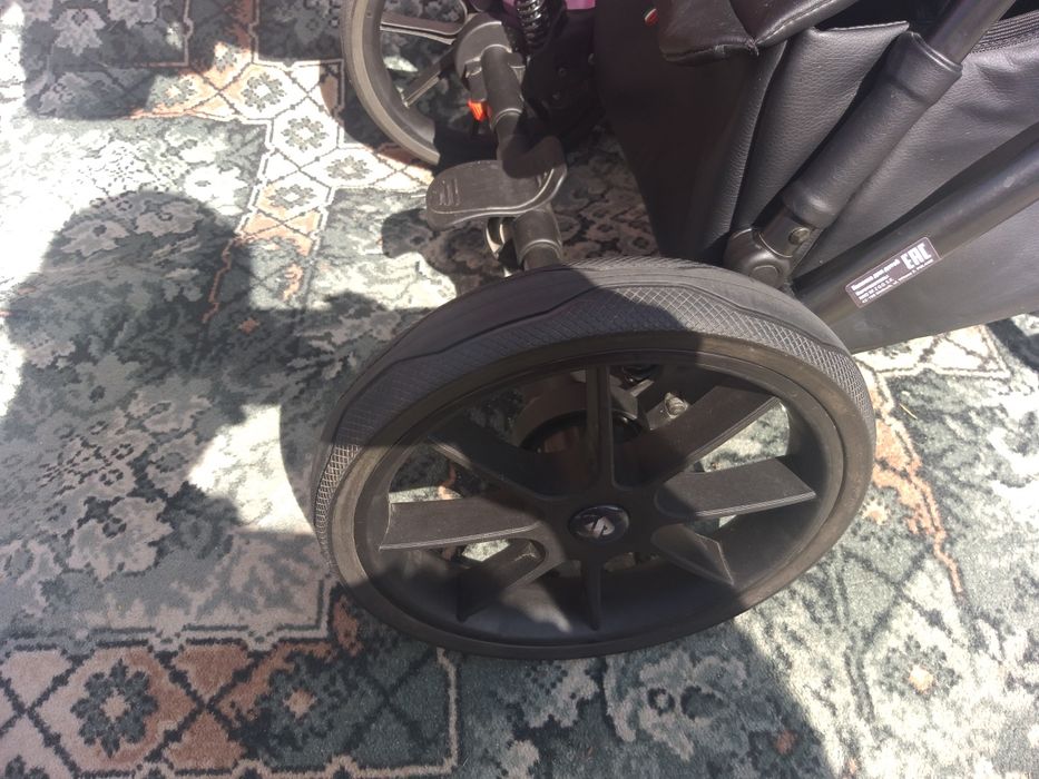 Продаю дитячу коляску   Riko Montana Eco