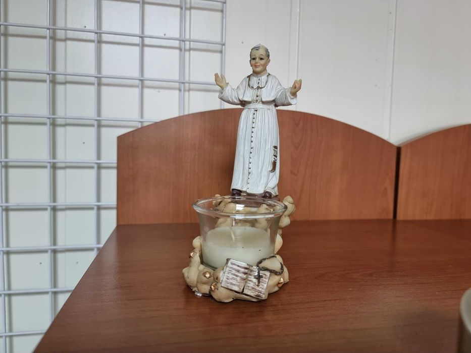 Figurka papieża Figurki Świętych Papież Jan Paweł II Święte kapliczki