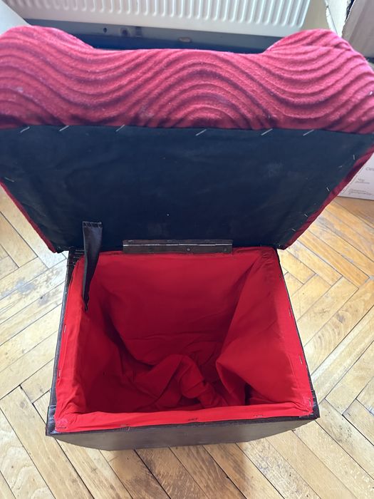 Бенкетка/пуф з корзиною для зберігання