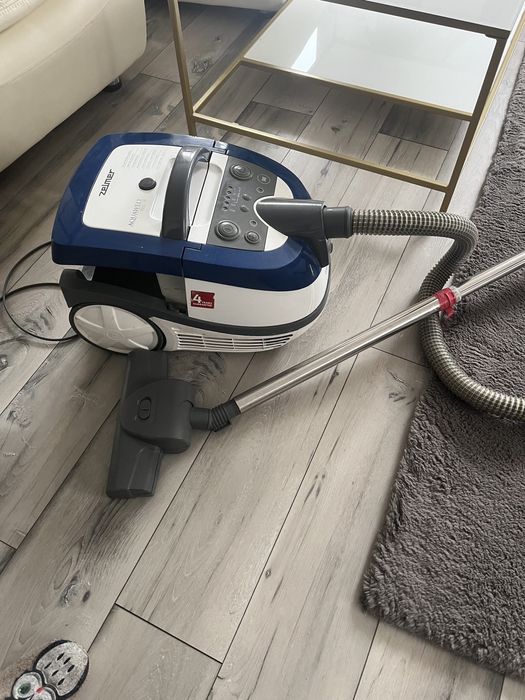 Пилосос  миючий zelmer на запчастини