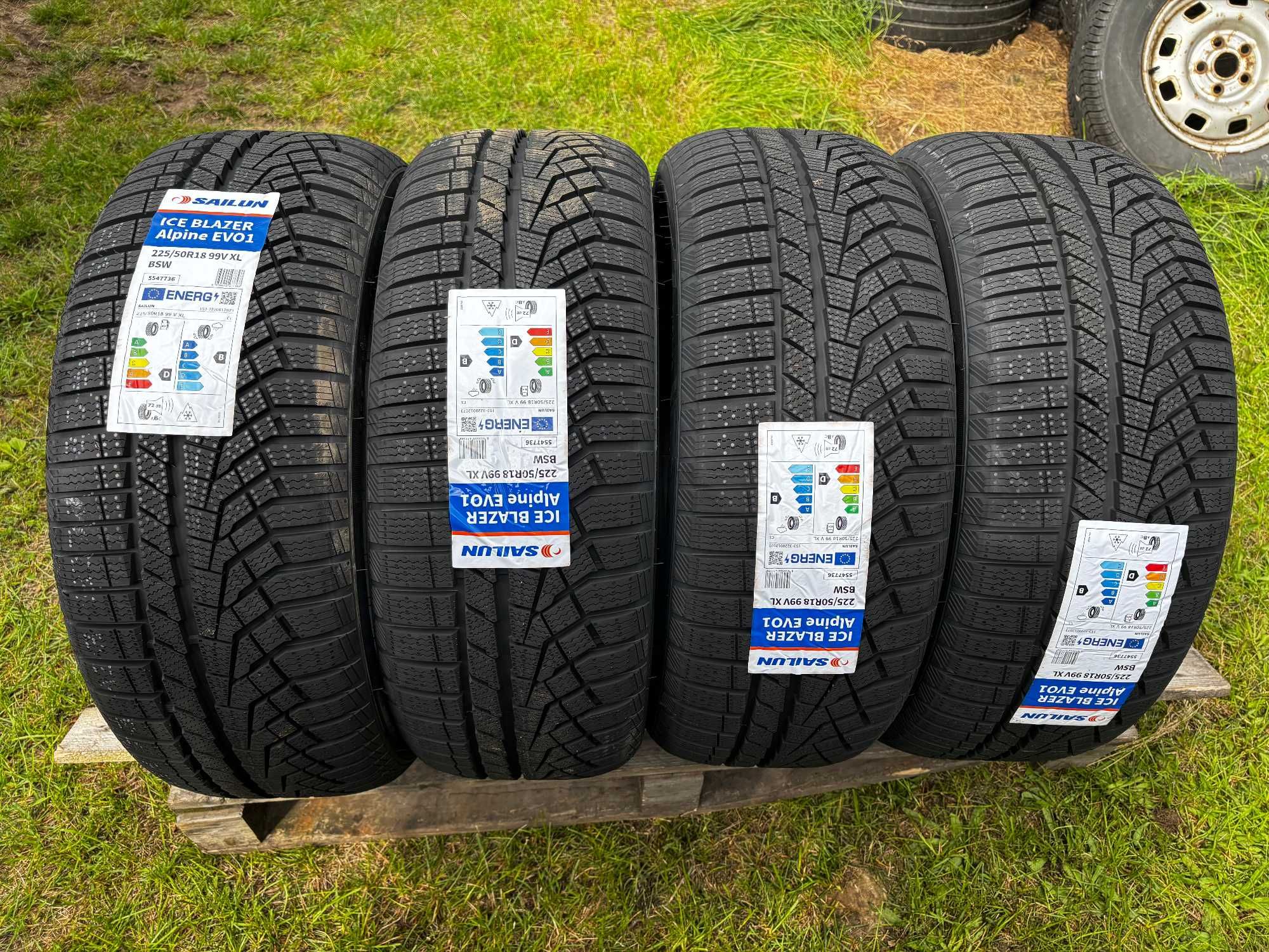 Okazja opony zimowe 225/50R18 99V SAILUN ICE BLAZER ALPINE EVO1 2025