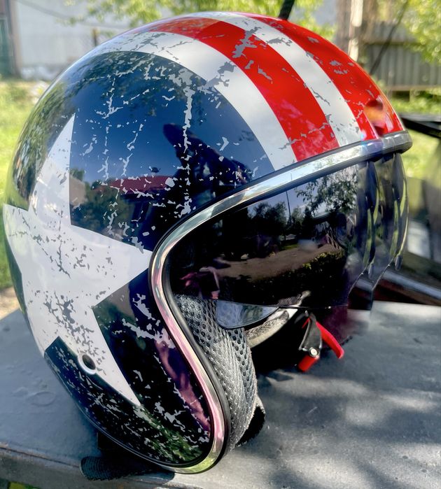 Мотошоломи нові  з Польші 3 шт