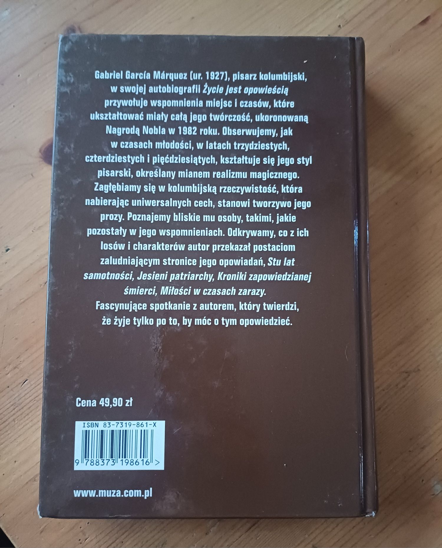 Książka "Życie jest opowieścią" - Gabriel Garcia Marquez