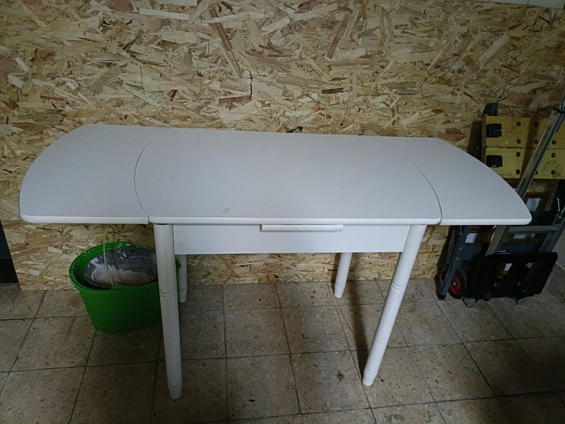 Vendo mesa de cozinha